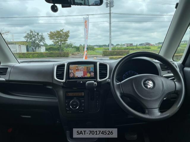 Suzuki SOLIO 2011-01 8853907-2
