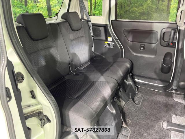 Suzuki SPACIA 2017-02 8854447-8