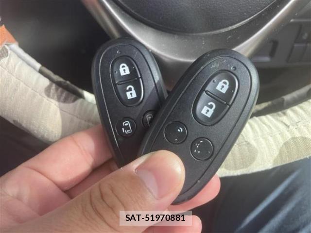 Suzuki SPACIA 2017-05 8856984-16