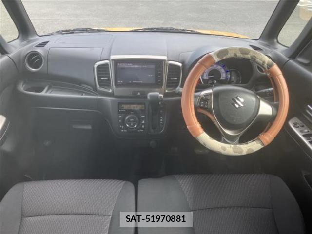 Suzuki SPACIA 2017-05 8856984-3