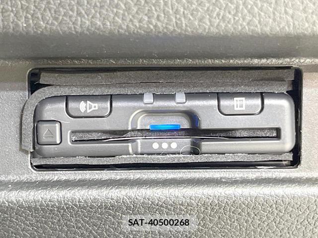Suzuki SPACIA 2023-06 8855075-5