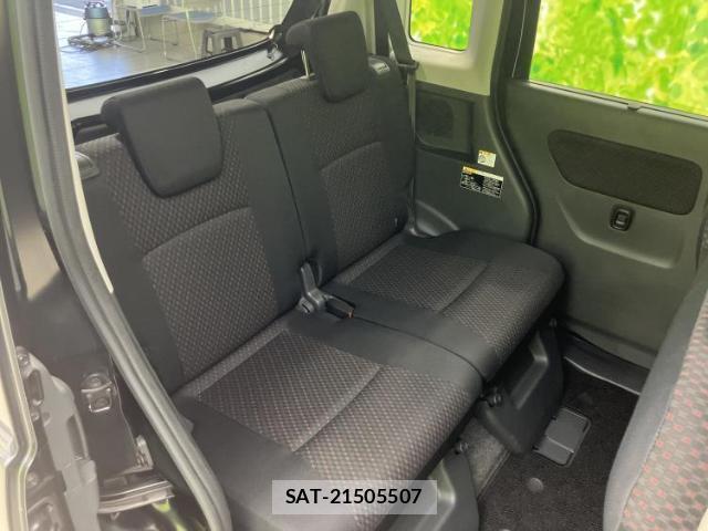 Suzuki SPACIA 2015-05 8855163-4
