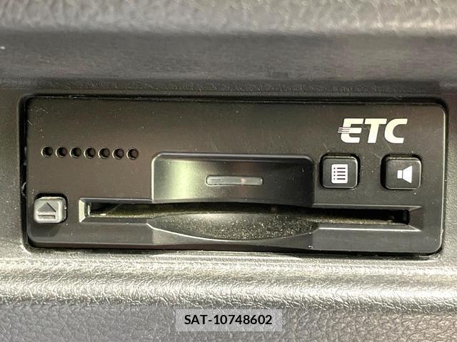 Suzuki SPACIA 2018-09 8855525-6