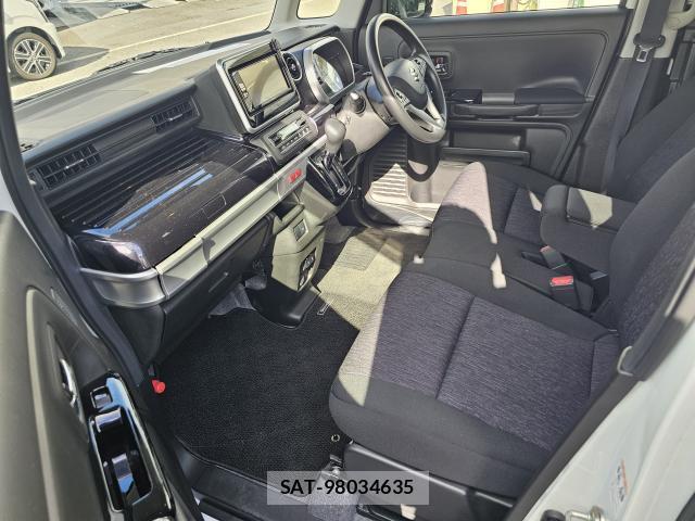 Suzuki SPACIA 2023-05 8855674-5