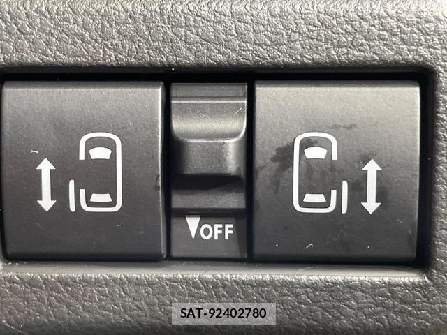Suzuki SPACIA 2025-08 8856761-4