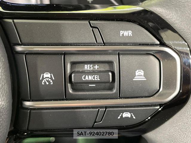 Suzuki SPACIA 2025-08 8856761-5