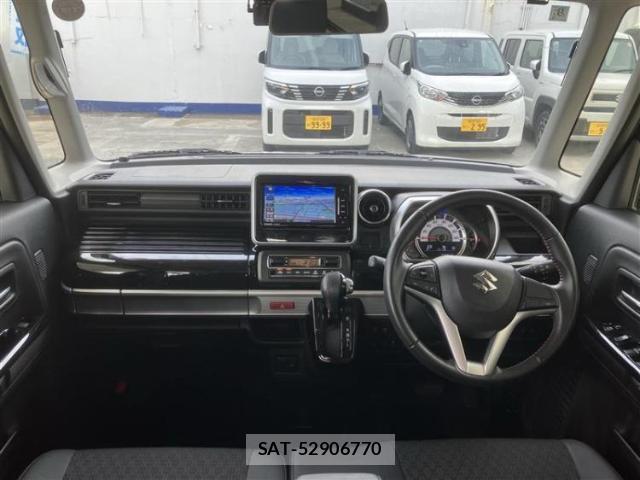 Suzuki SPACIA 2018-09 8857046-3