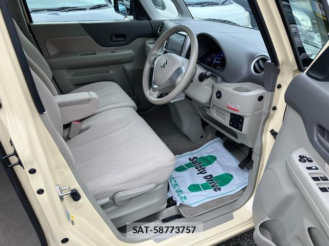 Suzuki SPACIA 2017-09 8854066-10