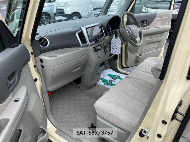 Suzuki SPACIA 2017-09 8854066-17