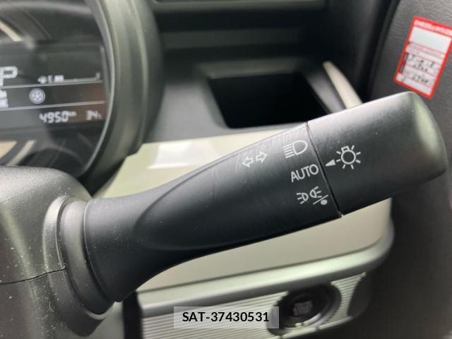 Suzuki SPACIA 2022-11 8854277-15