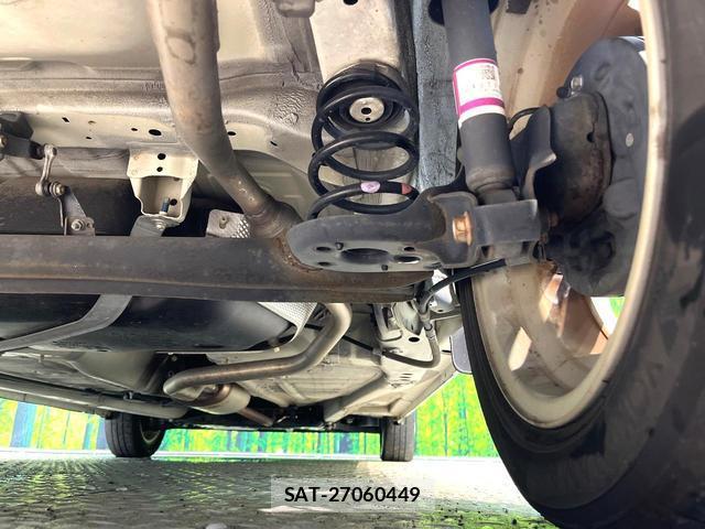 Suzuki SPACIA 2018-01 8854575-19