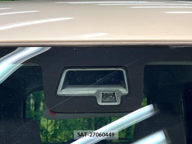 Suzuki SPACIA 2018-01 8854575-2