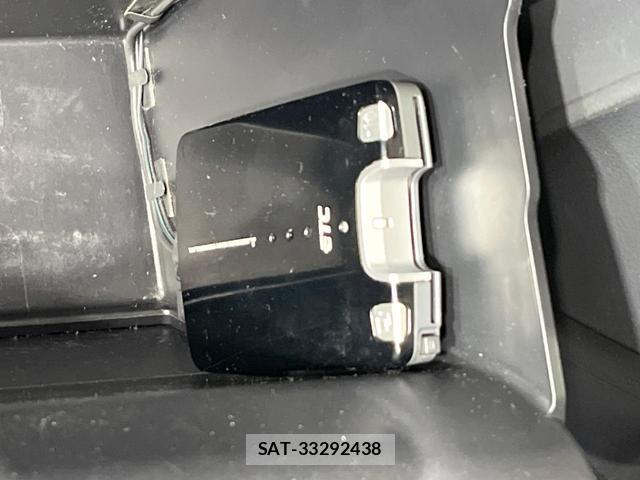 Suzuki SPACIA 2016-07 8854688-7