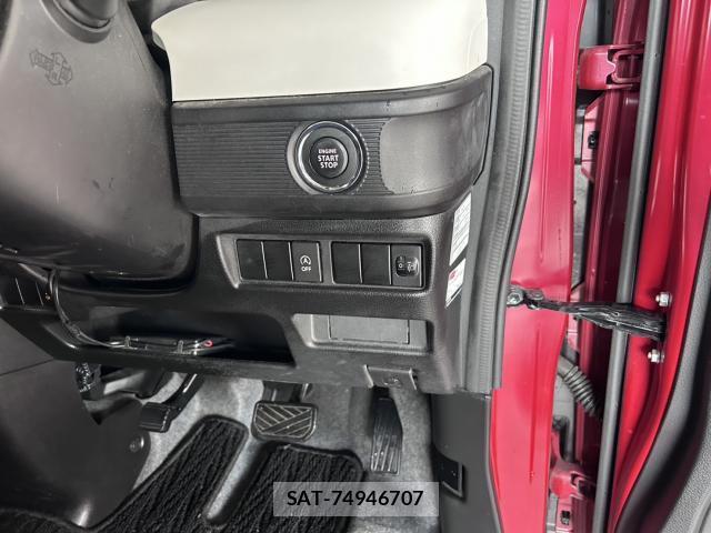 Suzuki SPACIA 2018-05 8854834-13