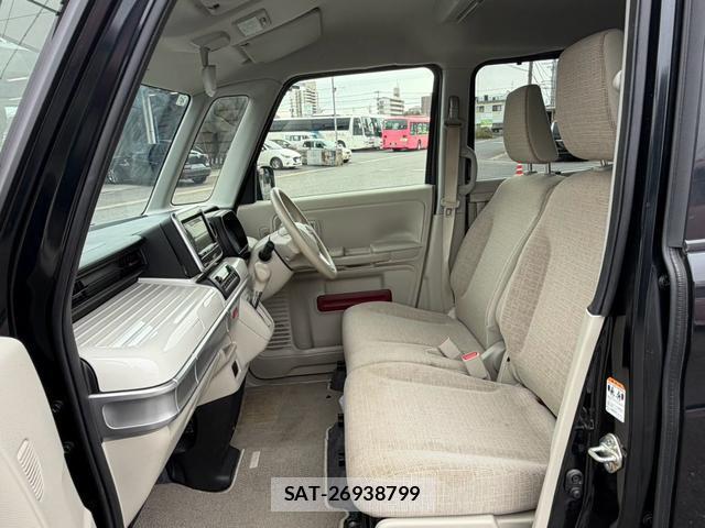 Suzuki SPACIA 2019-09 8855125-5