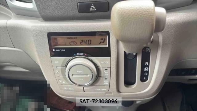 Suzuki SPACIA 2016-06 8855291-14