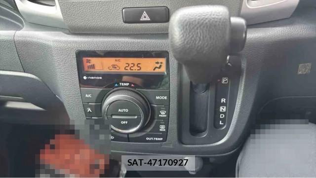 Suzuki SPACIA 2016-06 8855292-14