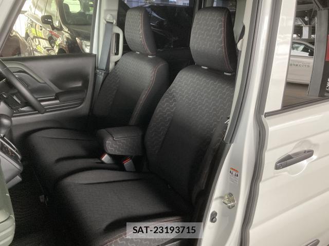 Suzuki SPACIA 2024-09 8856682-5