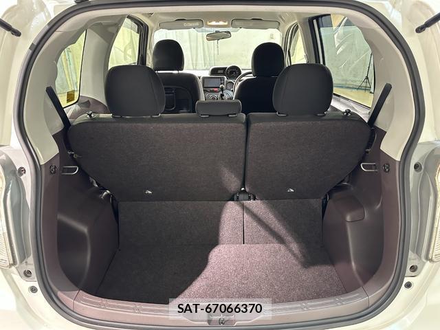 Toyota SPADE 2014-03 8855204-18