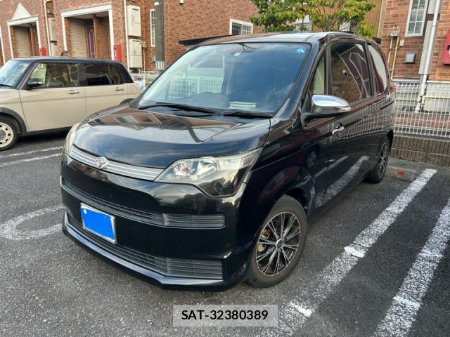 Toyota SPADE 2014-07 8856102-0