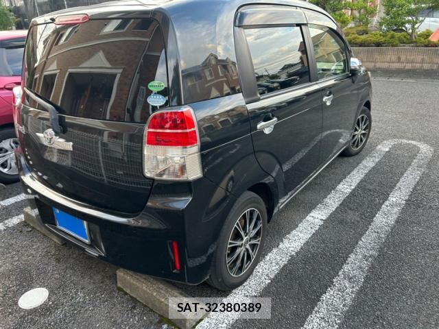 Toyota SPADE 2014-07 8856102-2