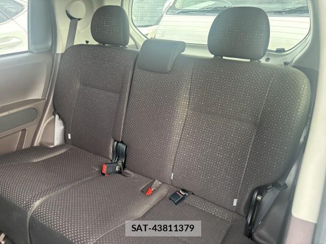 Toyota SPADE 2014-03 8856163-6