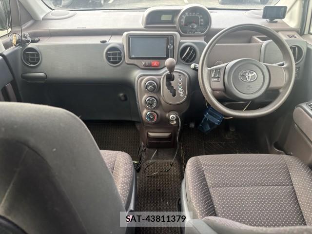 Toyota SPADE 2014-03 8856163-8