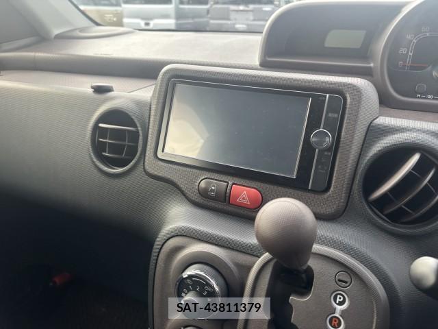 Toyota SPADE 2014-03 8856163-9