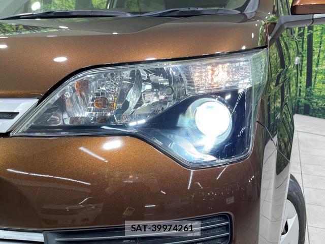 Toyota SPADE 2018-03 8856794-12