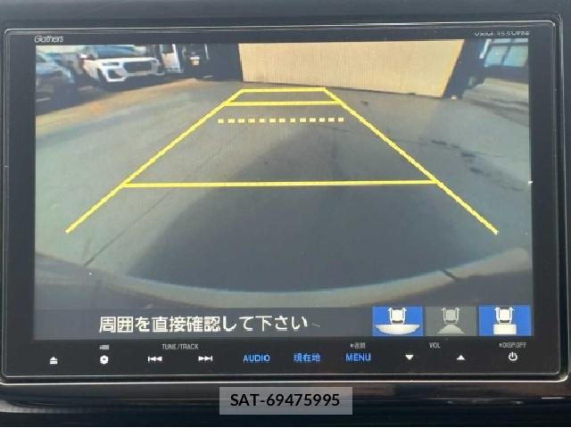 Honda e 2015-09 8854500-13