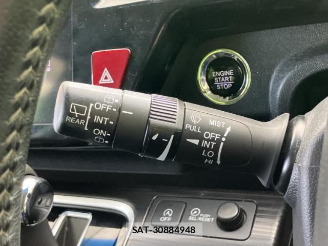 Honda e 2016-02 8855149-16