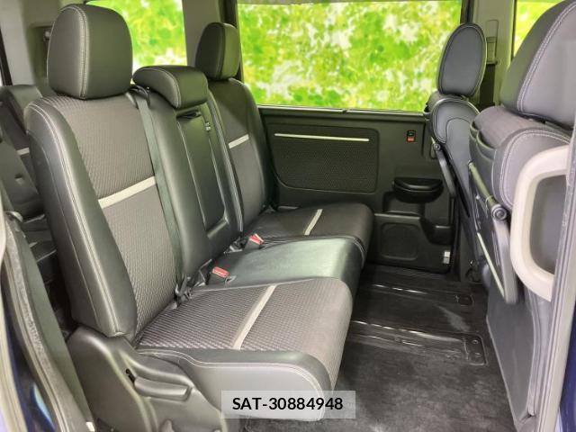 Honda e 2016-02 8855149-4