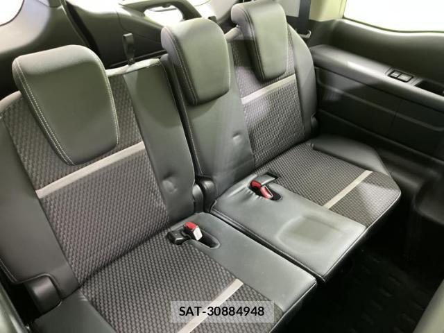 Honda e 2016-02 8855149-5