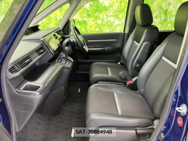 Honda e 2016-02 8855149-6