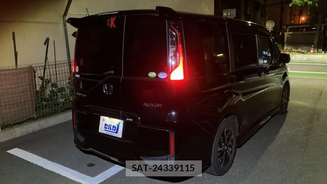 Honda e 2017-10 8855295-12