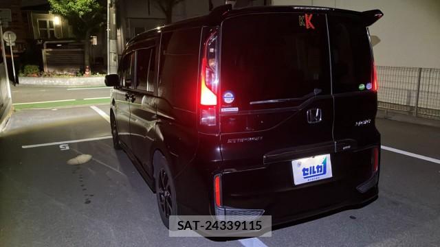 Honda e 2017-10 8855295-13