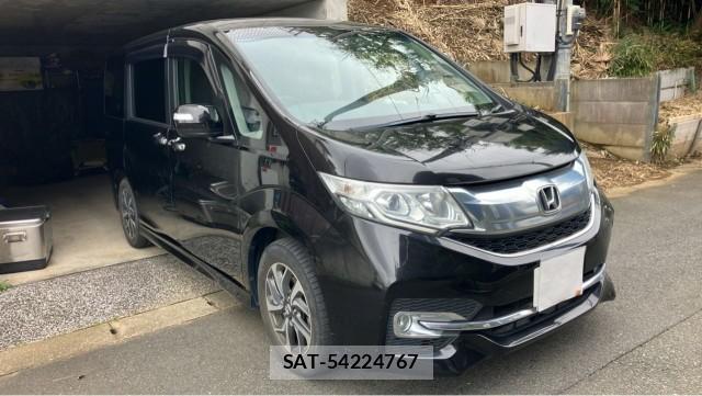 Honda e 2015-07 8855379-11
