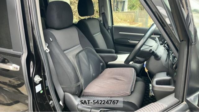 Honda e 2015-07 8855379-5