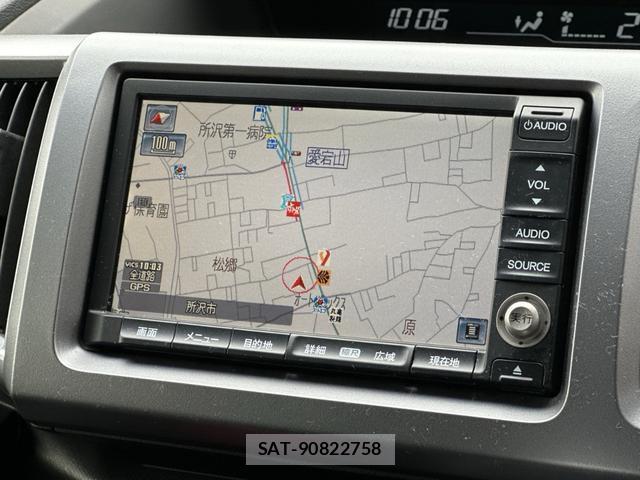 Honda e 2013-03 8855636-2