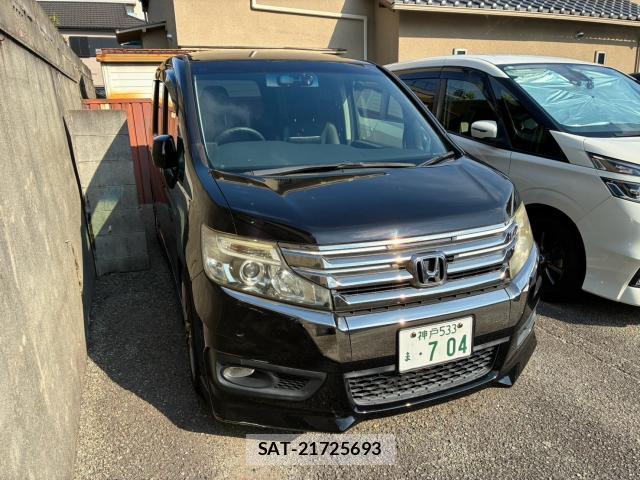 Honda e 2013-03 8855898-1