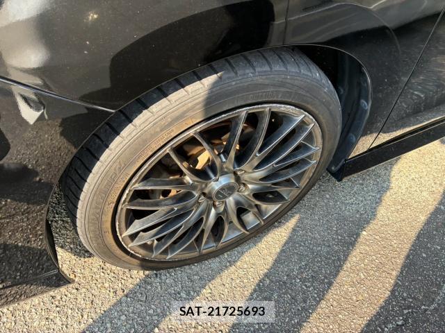 Honda e 2013-03 8855898-5