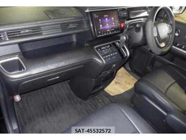 Honda e 2021-05 8856346-2