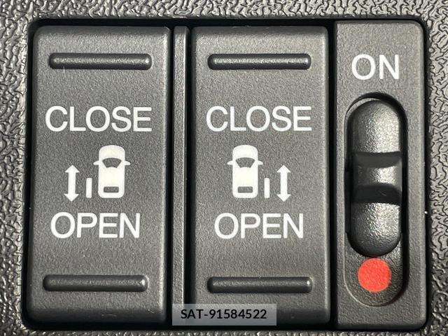 Honda e 2017-11 8856765-5