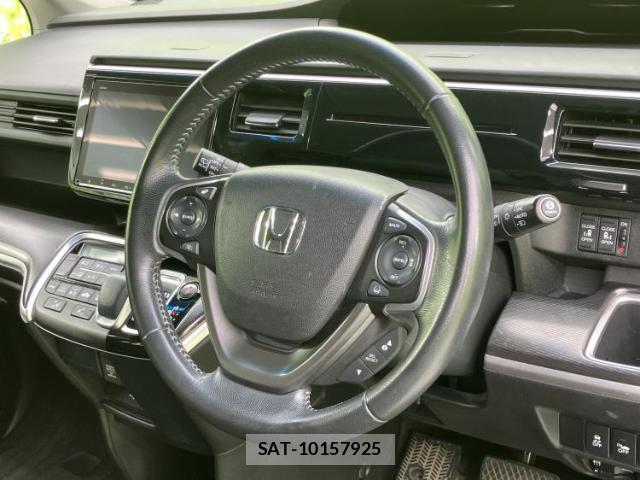 Honda e 2019-11 8856947-13