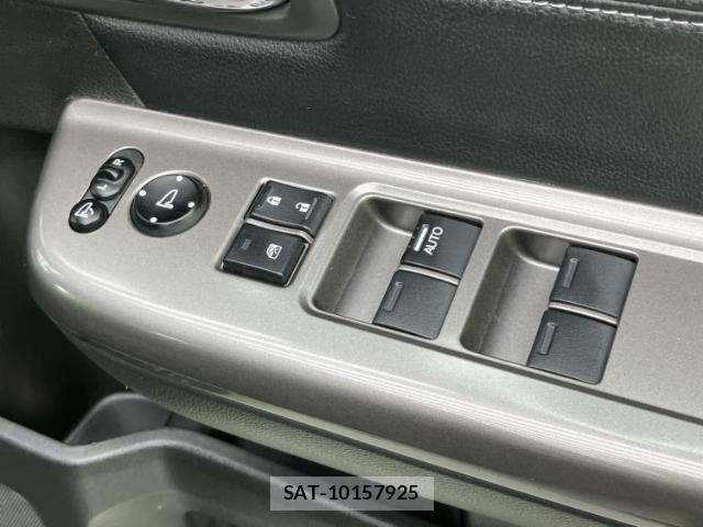 Honda e 2019-11 8856947-5