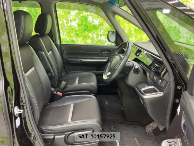 Honda e 2019-11 8856947-7