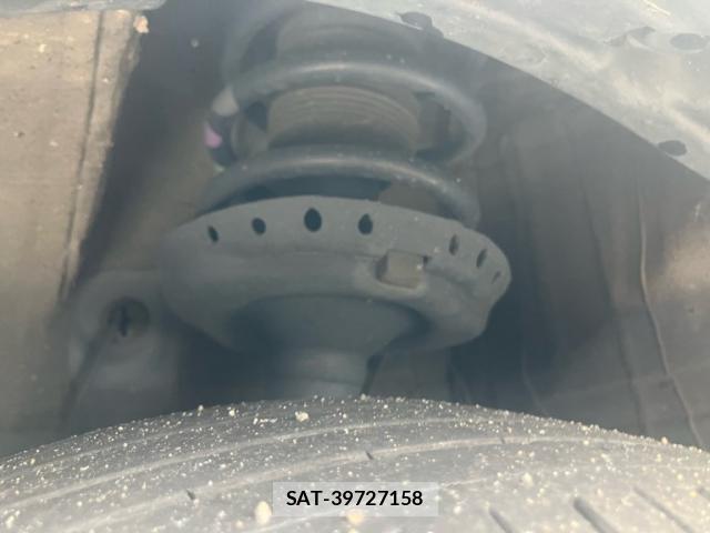 Honda e 2023-05 8853914-6