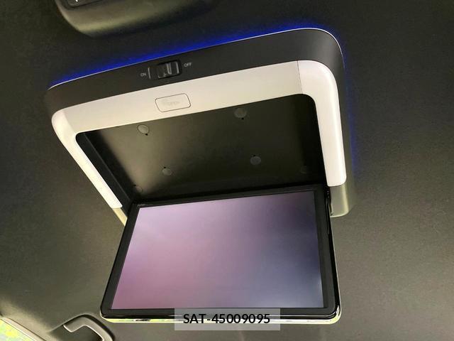 Honda e 2024-01 8854055-2
