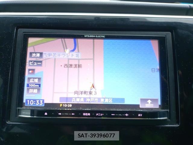 Honda e 2015-09 8854146-10