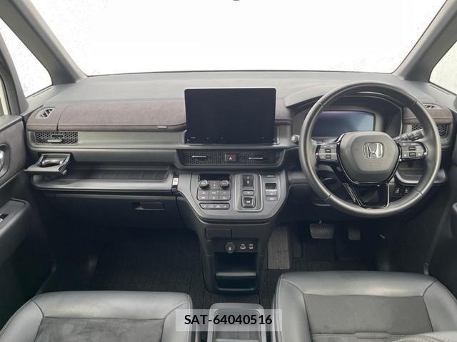 Honda e 2025-07 8854302-1